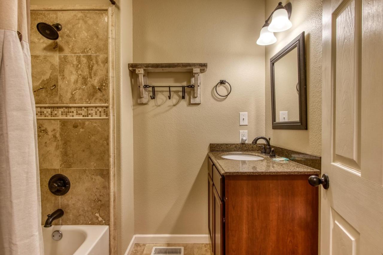 Deer&Doe by HoneyBearCabins 4BR 3BA Sleeps 10 Sevierville Buitenkant foto