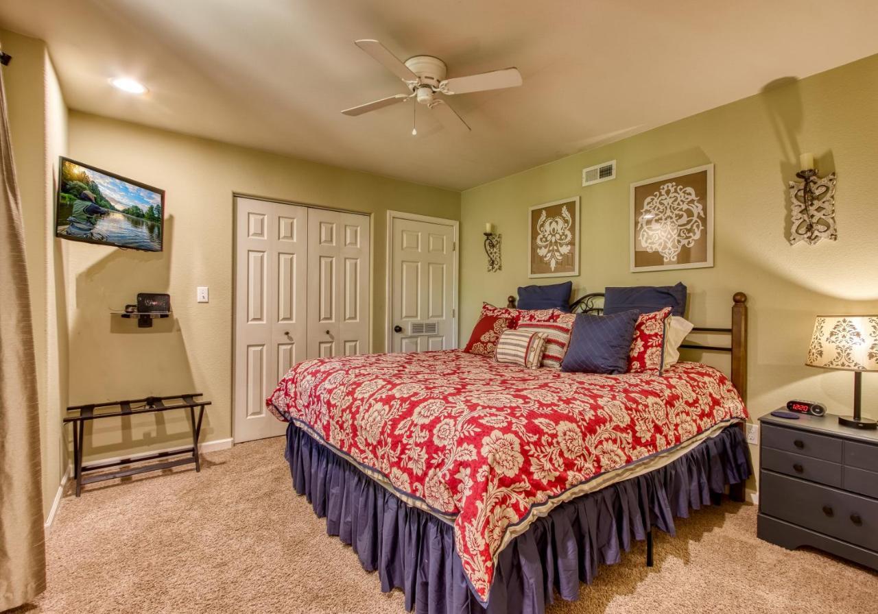 Deer&Doe by HoneyBearCabins 4BR 3BA Sleeps 10 Sevierville Buitenkant foto